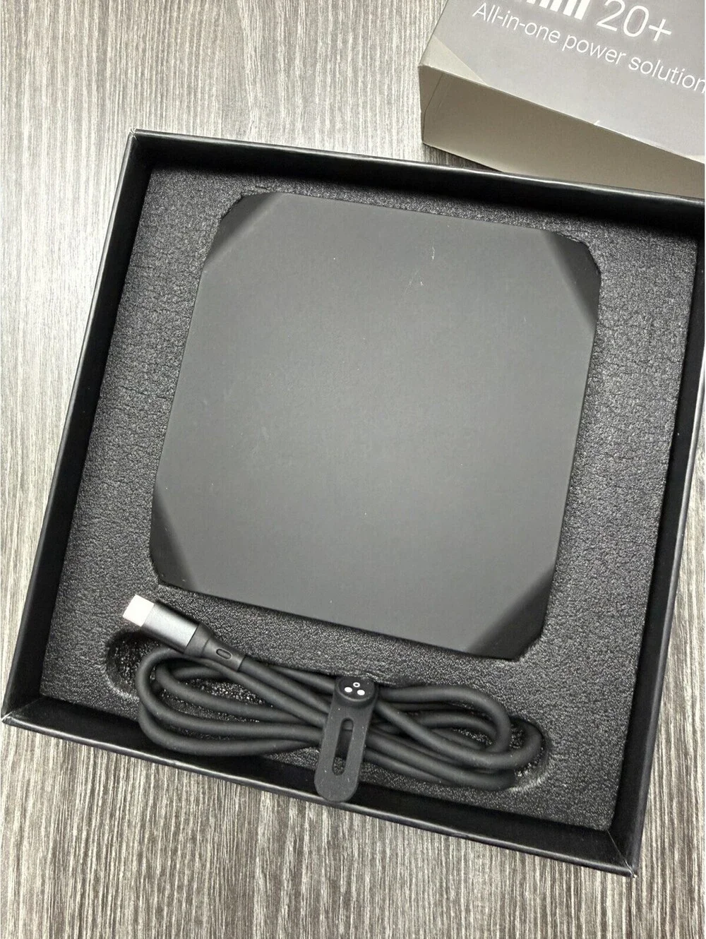 Omnicharge Omni 20+ 71Wh 100W Portable Power Bank AC USB-C